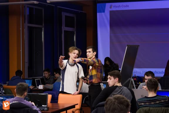 Organizing Google Hash Code 2017 Coding Competition